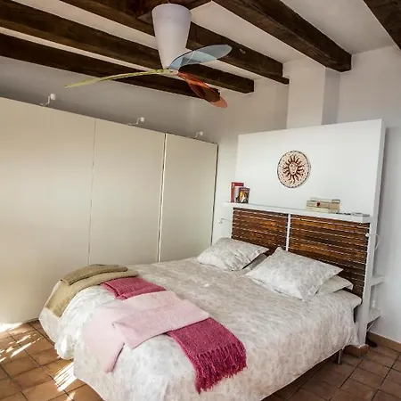 Ana Maria - Townhouse Holiday home